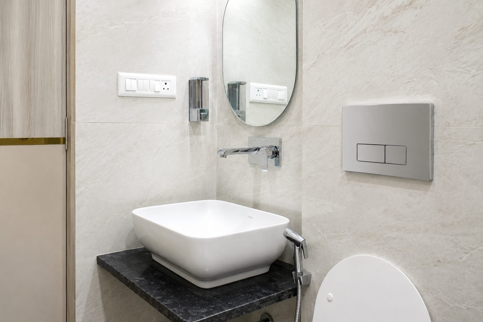 Bathroom vessel sink at Hotel Sez Park